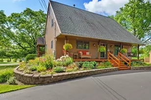 1 Almon Ave, Pittsfield, MA 01201 - Photo 7