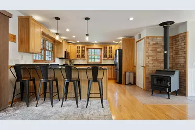 1 Almon Ave, Pittsfield, MA 01201 - Photo 11