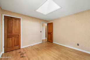 8 Velma Ave, Pittsfield, MA 01201 - Photo 19