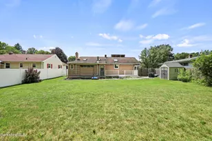 8 Velma Ave, Pittsfield, MA 01201 - Photo 41