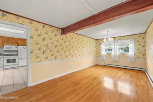 8 Velma Ave, Pittsfield, MA 01201 - Photo 15