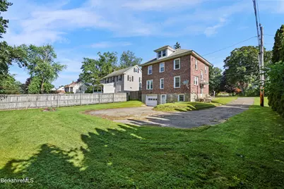 84 Williams St, Pittsfield, MA 01201 - Photo 39
