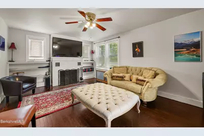 84 Williams St, Pittsfield, MA 01201 - Photo 9