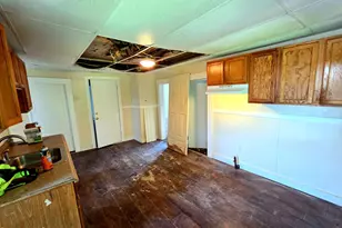 32 Westminster St, Pittsfield, MA 01201 - Photo 15