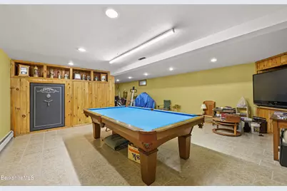 247 Park St, Great Barrington, MA 01230 - Photo 25