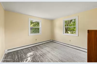 247 Park St, Great Barrington, MA 01230 - Photo 19