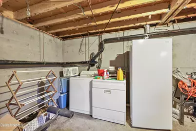 247 Park St, Great Barrington, MA 01230 - Photo 31