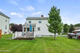 29 Acorn St, Pittsfield, MA 01201 - Photo 27