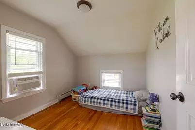 5 Pomeroy St, West Stockbridge, MA 01266 - Photo 25