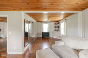 5 Pomeroy St, West Stockbridge, MA 01266 - Photo 19