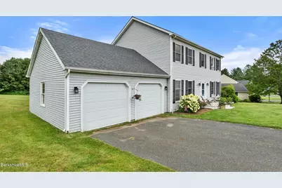 110 Via Maria Rd, Lee, MA 01238 - Photo 3