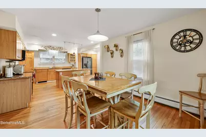 23 Easton Ave, Pittsfield, MA 01201 - Photo 21
