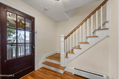 23 Easton Ave, Pittsfield, MA 01201 - Photo 11