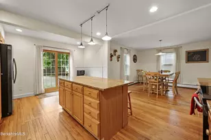 23 Easton Ave, Pittsfield, MA 01201 - Photo 33