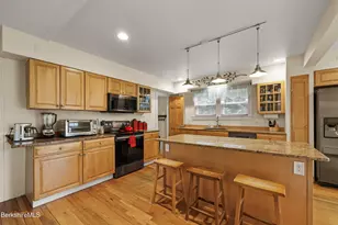23 Easton Ave, Pittsfield, MA 01201 - Photo 25