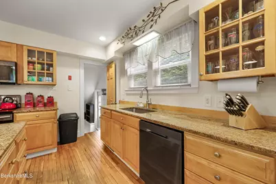 23 Easton Ave, Pittsfield, MA 01201 - Photo 29