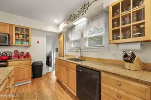 23 Easton Ave, Pittsfield, MA 01201 - Photo 29