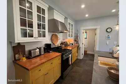 464 North St, Williamstown, MA 01267 - Photo 7