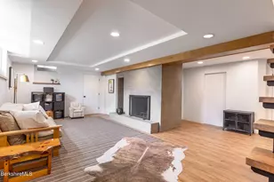 94 Tor Ct, Pittsfield, MA 01201 - Photo 21