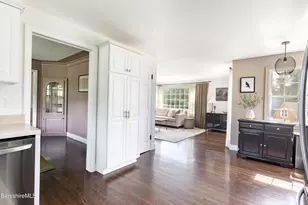 94 Tor Ct, Pittsfield, MA 01201 - Photo 7