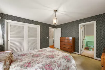 19 Kemble St, Lenox, MA 01240 - Photo 21