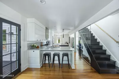 41 Tucker St, Lenox, MA 01240 - Photo 19