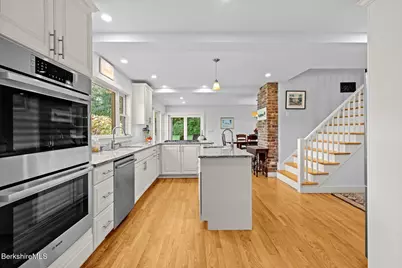 1341 Green River Rd, Williamstown, MA 01267 - Photo 23