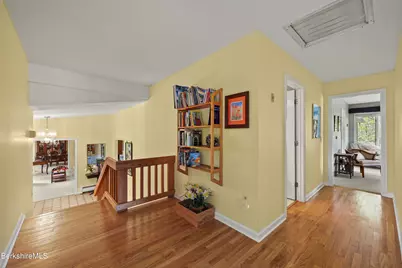 10 Lori Ct, Pittsfield, MA 01201 - Photo 25