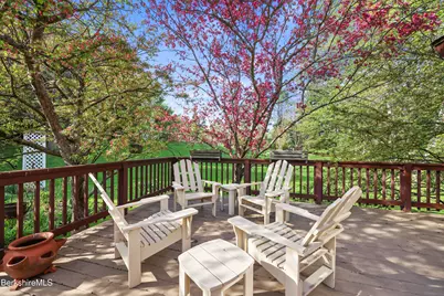 10 Lori Ct, Pittsfield, MA 01201 - Photo 39