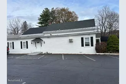 6 Summer St, Adams, MA 01220 - Photo 3