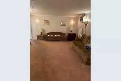 6 Summer St, Adams, MA 01220 - Photo 5