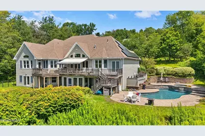 10 Lafayette Dr, Peru, MA 01235 - Photo 3