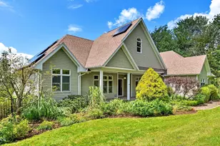 10 Lafayette Dr, Peru, MA 01235 - Photo 1