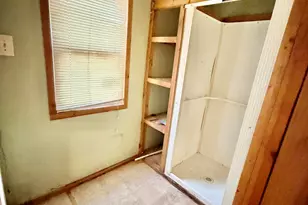 79 Dewey Ave, Pittsfield, MA 01201 - Photo 11