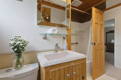 6 May St, Lenox, MA 01240 - Photo 23