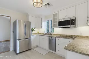 6 May St, Lenox, MA 01240 - Photo 27