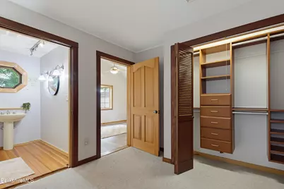 6 May St, Lenox, MA 01240 - Photo 13