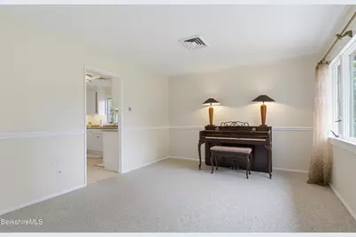 6 May St, Lenox, MA 01240 - Photo 29