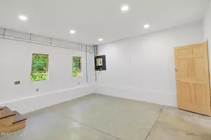 598 Main Rd, Savoy, MA 01256 - Photo 19