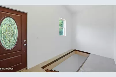 598 Main Rd, Savoy, MA 01256 - Photo 15