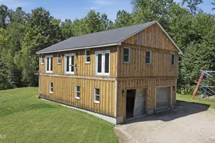 598 Main Rd, Savoy, MA 01256 - Photo 31