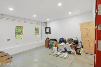598 Main Rd, Savoy, MA 01256 - Photo 5