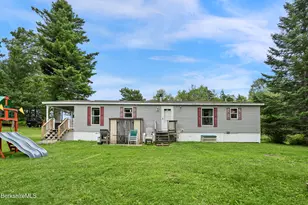 548 Loop Rd, Savoy, MA 01256 - Photo 33