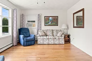1981 East St, Pittsfield, MA 01201 - Photo 5