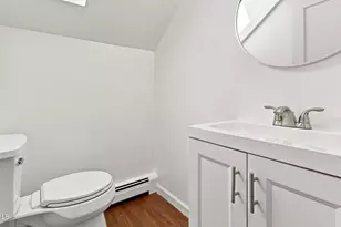 1981 East St, Pittsfield, MA 01201 - Photo 17