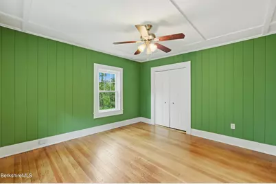 39 Cascade St, Pittsfield, MA 01201 - Photo 29