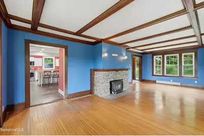 39 Cascade St, Pittsfield, MA 01201 - Photo 19