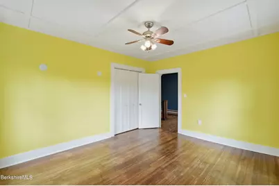 39 Cascade St, Pittsfield, MA 01201 - Photo 25