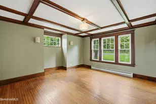 39 Cascade St, Pittsfield, MA 01201 - Photo 17