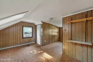 14 Stockbridge Ave, Dalton, MA 01226 - Photo 25